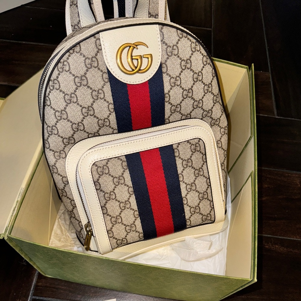 NEW! GUCCI GG Supreme Monogram Calfskin OPHIDIA Backpack Mystic White *RARE!*